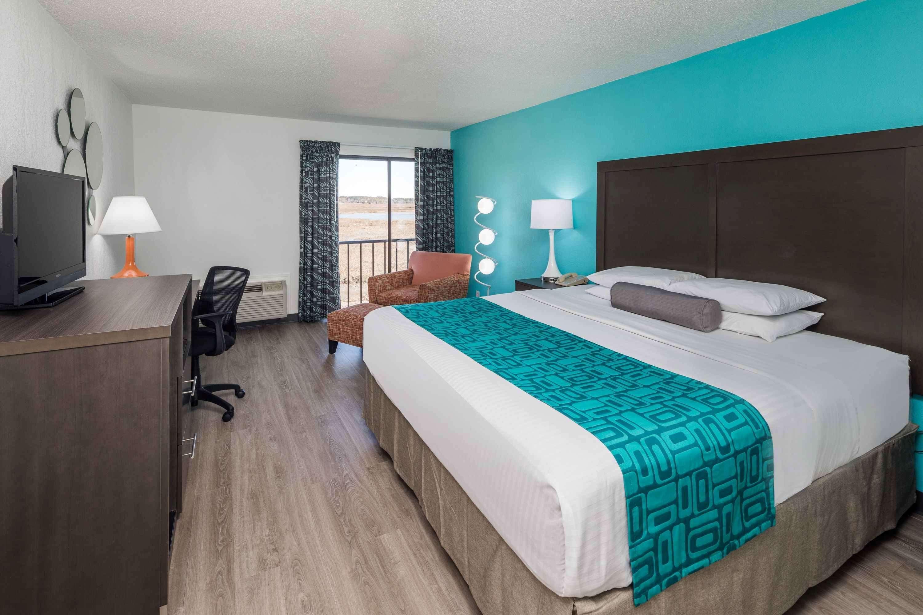 Howard Johnson By Wyndham Beaufort/Parris Island Экстерьер фото